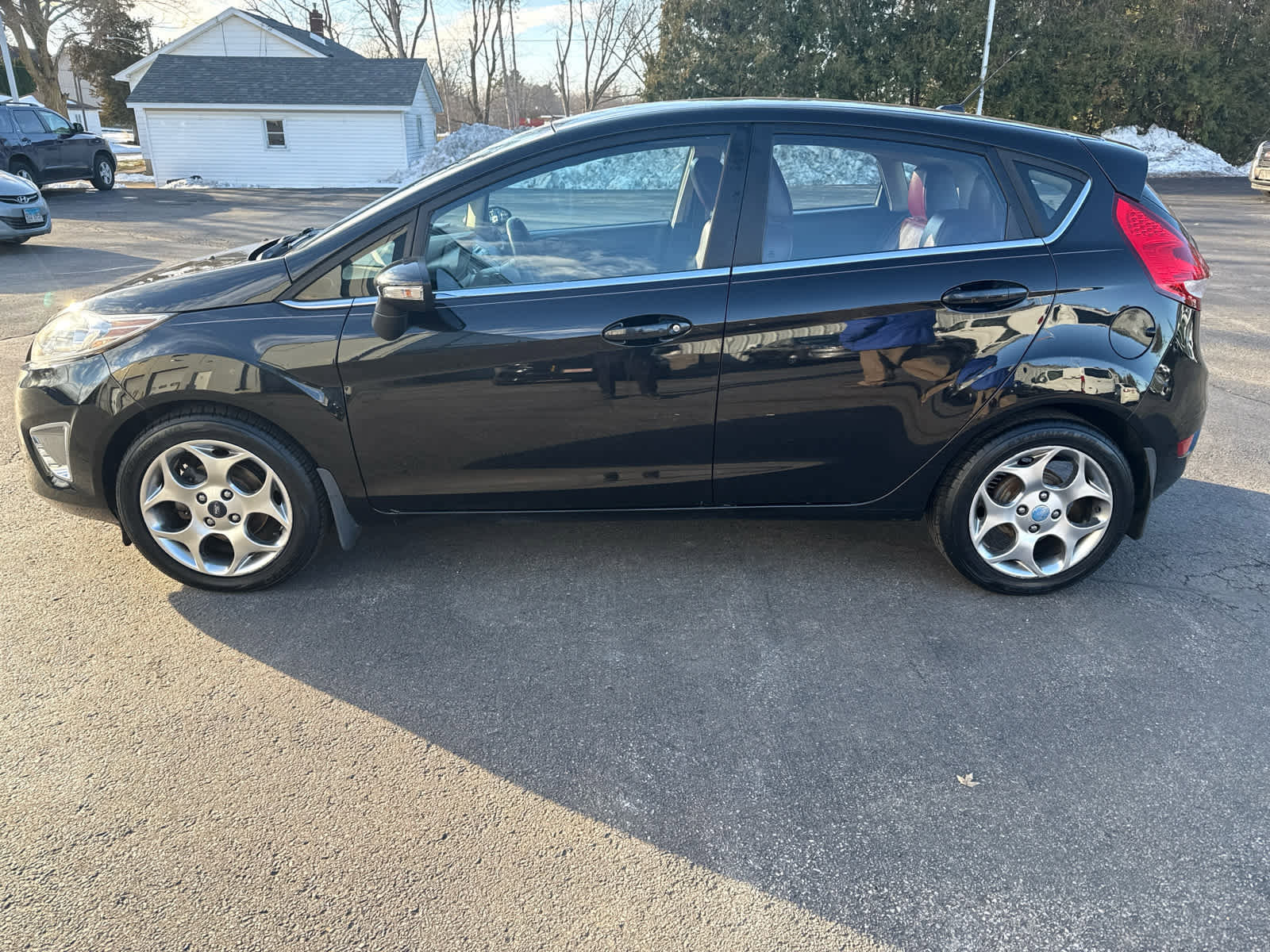 Used 2011 Ford Fiesta SES w/ 301A Rapid Spec Order Code image 6