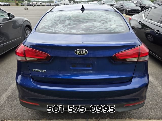 Used 2017 Kia Forte LX FWD image 3