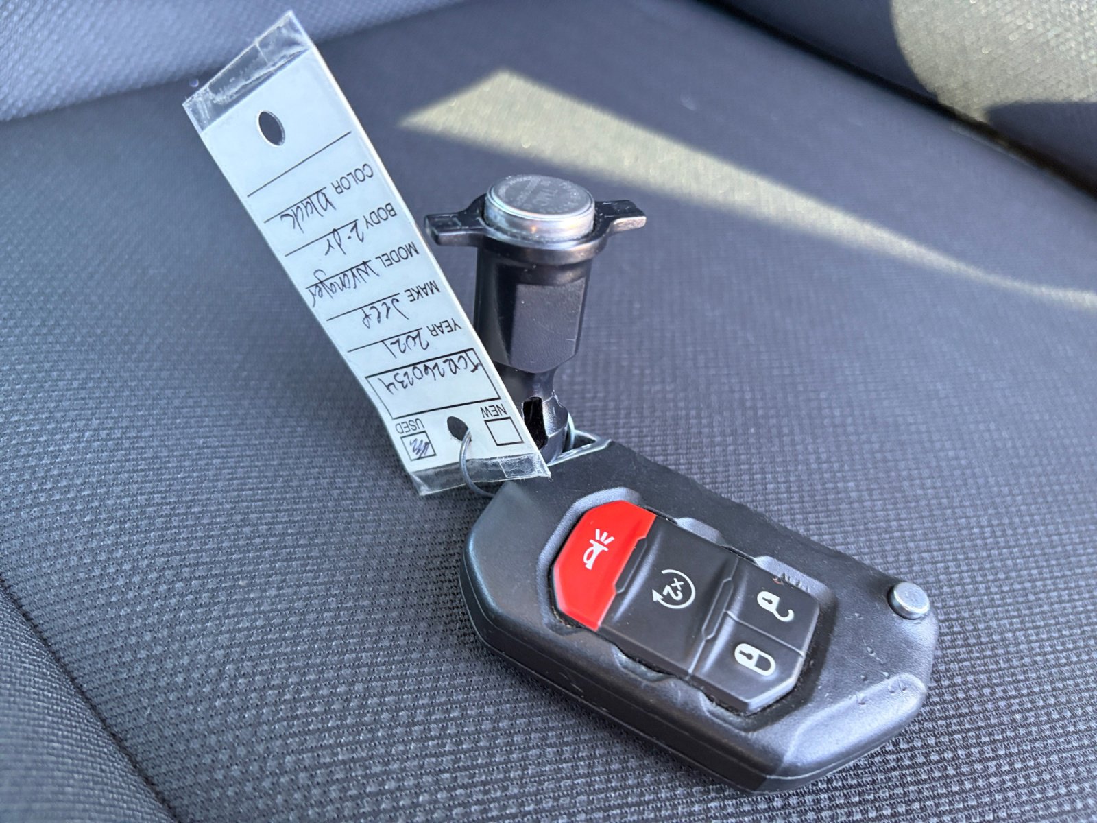 Used 2021 Jeep Wrangler Sport AWD/4WD image 30