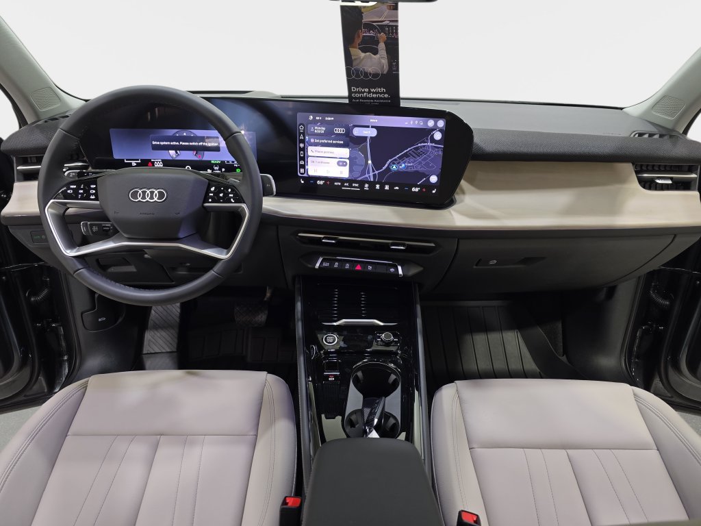 New 2026 Audi Q3 quattro 2.0T AWD/4WD image 9