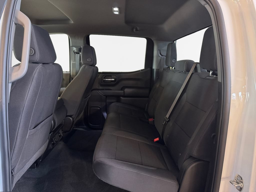 Used 2026 Chevrolet Silverado 1500 Custom AWD/4WD image 24