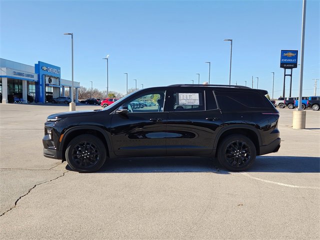 New 2026 Chevrolet Traverse LT w/ Midnight/Sport Edition image 4