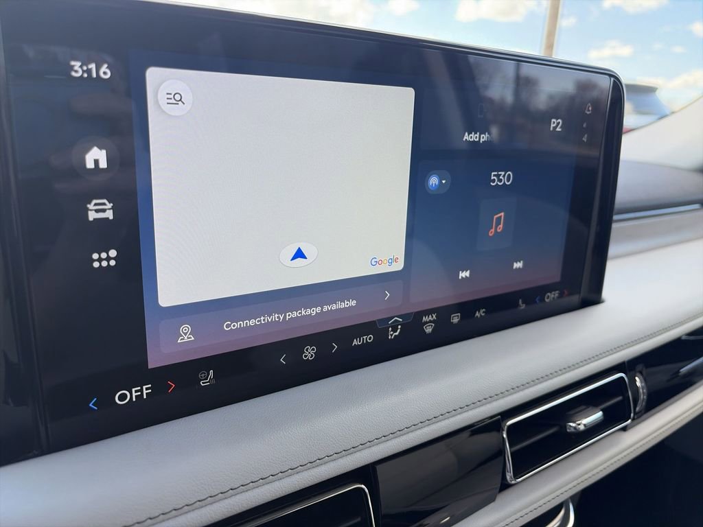 Used 2025 Lincoln Aviator Reserve w/ Equipment Group 201A image 18