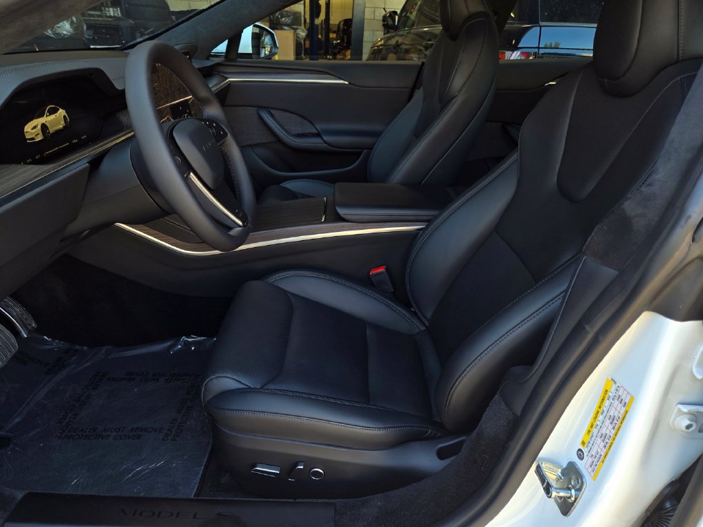 Used 2023 Tesla Model S Standard Range AWD/4WD image 17