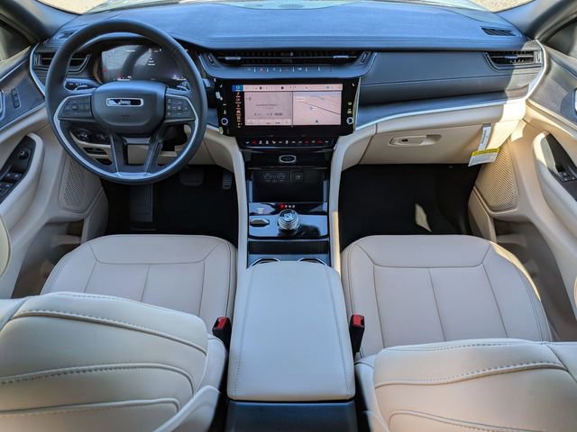 New 2026 Jeep Grand Cherokee Limited AWD/4WD image 16