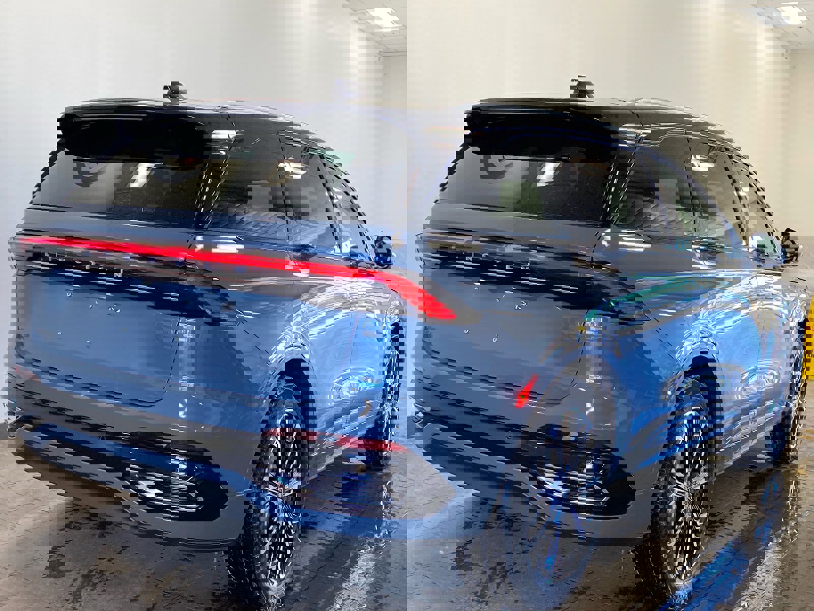 New 2026 Lincoln Nautilus Reserve AWD/4WD image 7