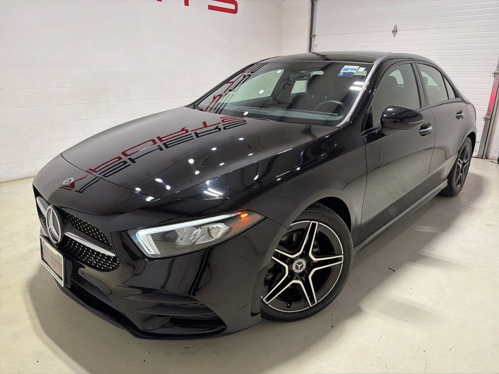 Used 2022 Mercedes-Benz A 220 4MATIC image 2