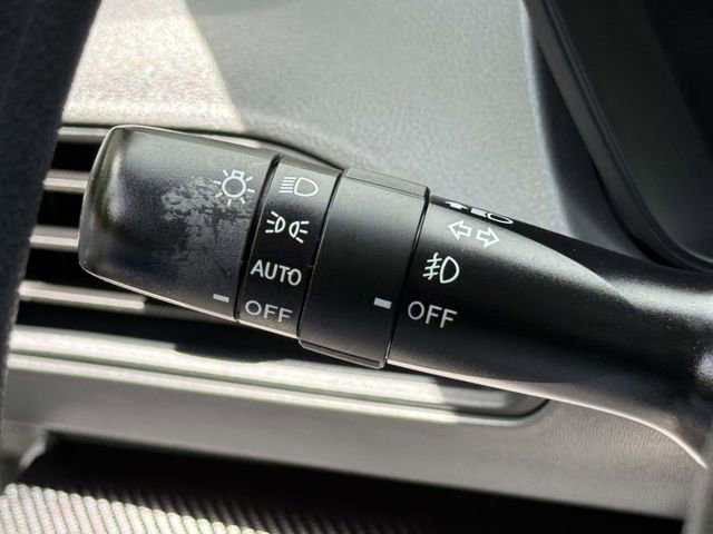 Used 2024 Subaru Crosstrek 2.0i Premium AWD/4WD image 23