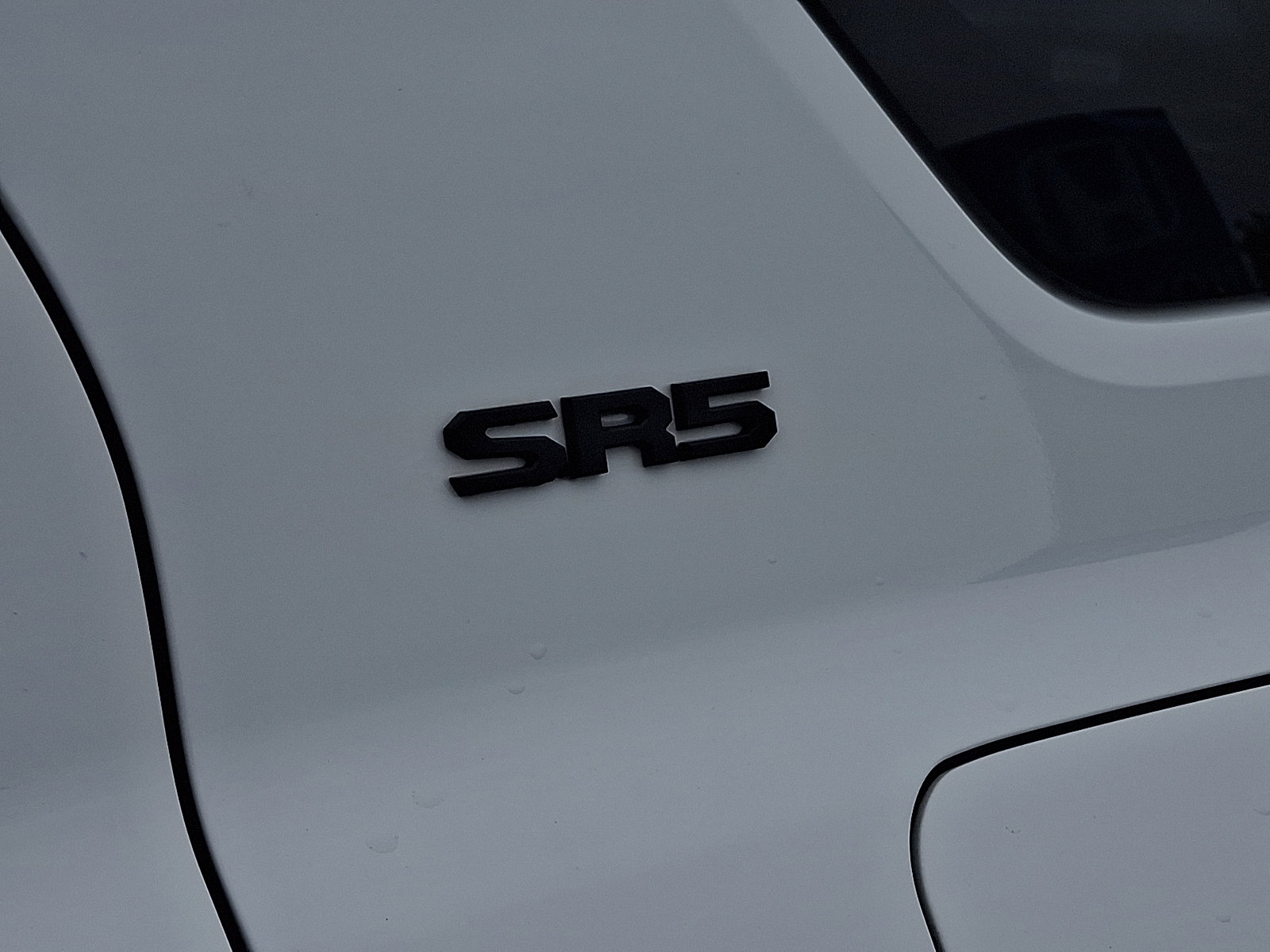 Used 2025 Toyota 4Runner SR5 AWD/4WD image 31