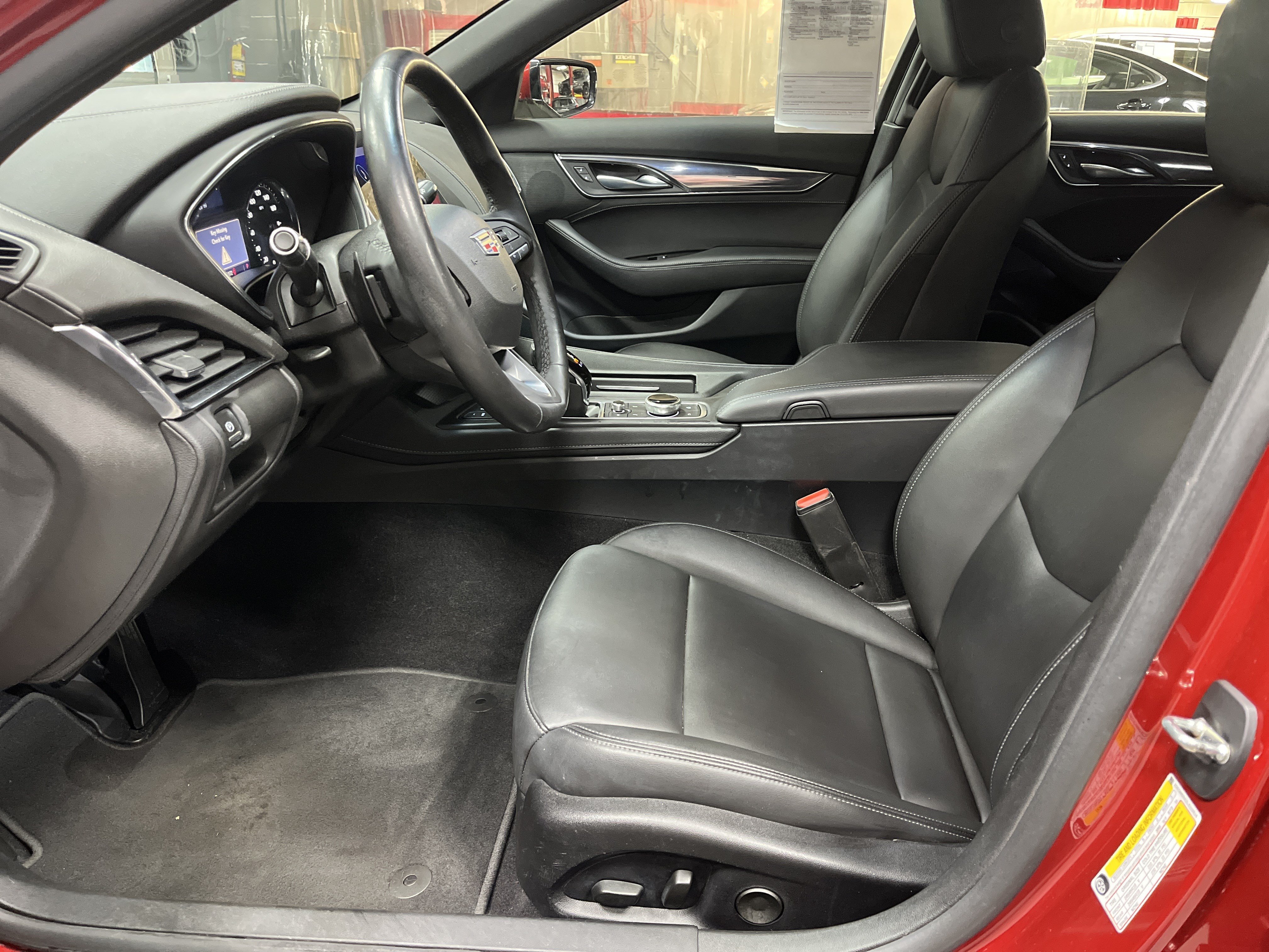 Used 2020 Cadillac CT5 Luxury w/ Cold Weather Package RWD image 17