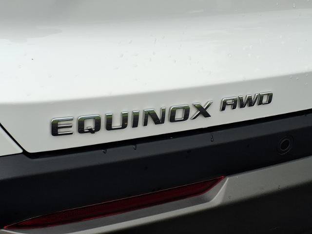 Used 2026 Chevrolet Equinox LT AWD/4WD image 29