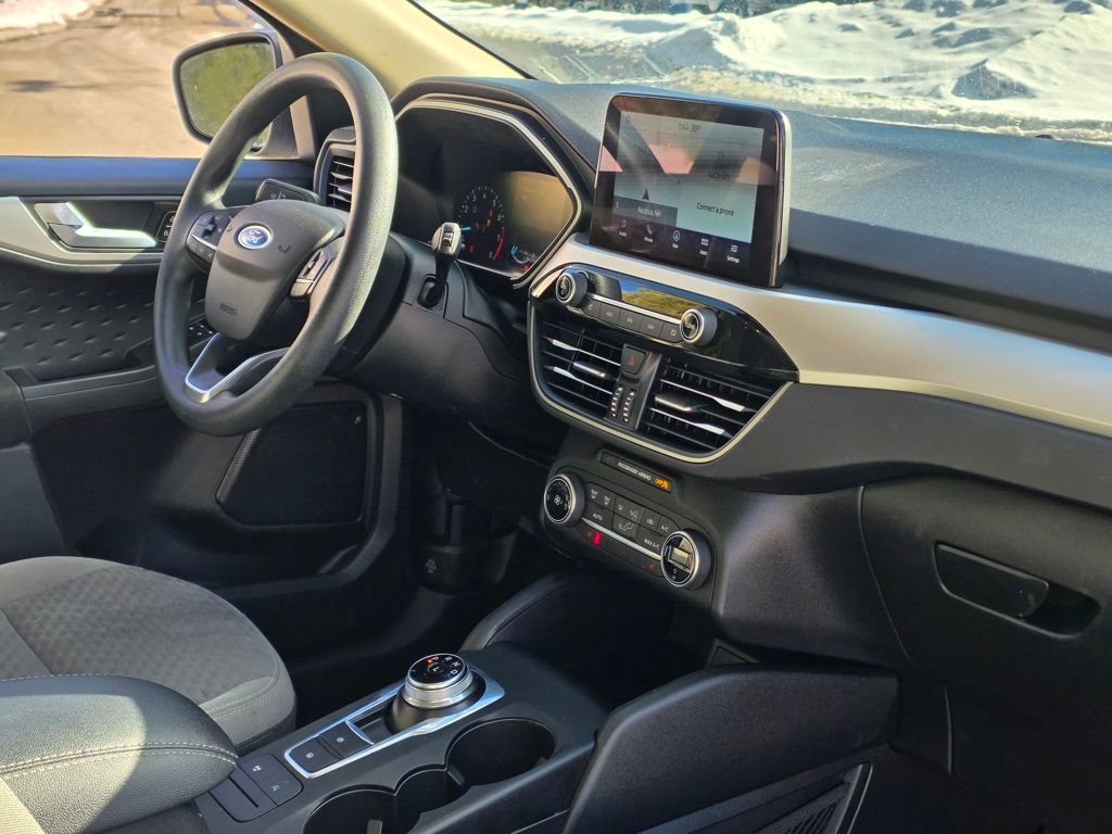Used 2020 Ford Escape SE image 20