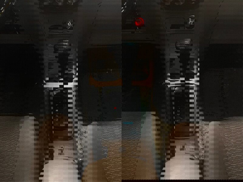 Used 2005 Toyota RAV4 2WD image 22