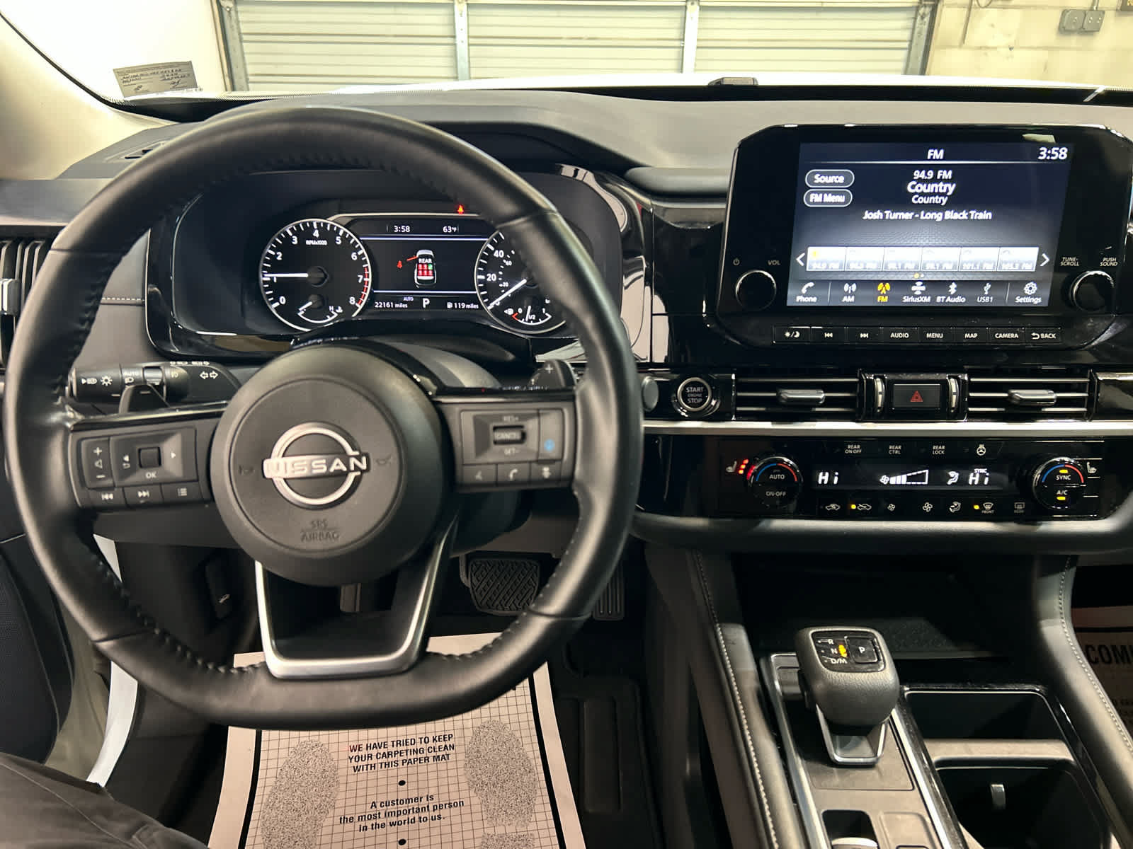 Used 2024 Nissan Pathfinder SL AWD/4WD image 23