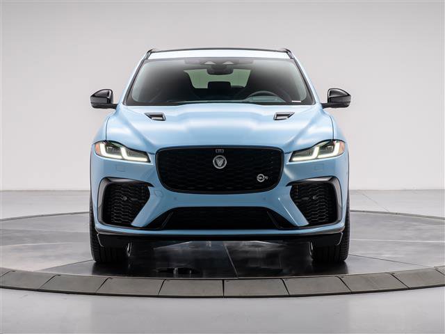 New 2026 Jaguar F-PACE SVR 575 Edition image 8