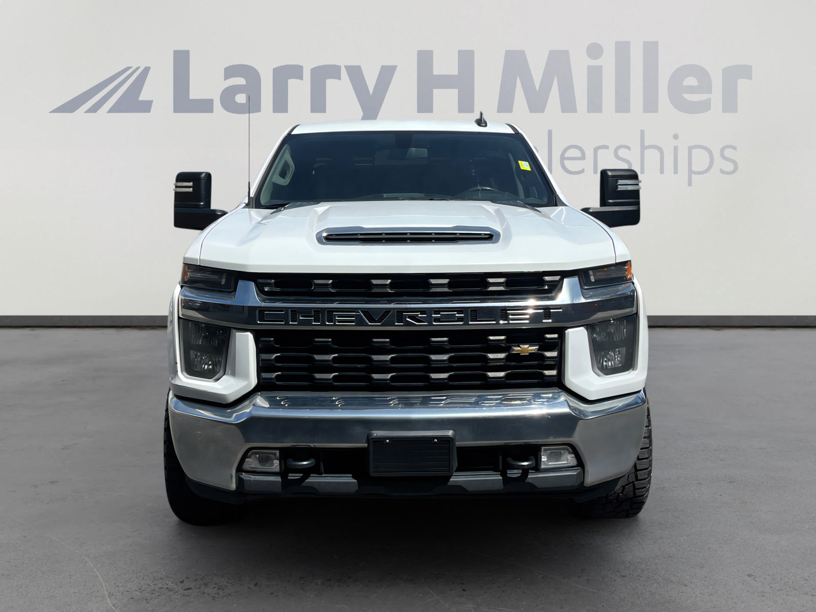 Used 2022 Chevrolet Silverado 2500 LT w/ Convenience Package image 8