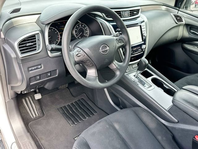 Used 2023 Nissan Murano S image 9