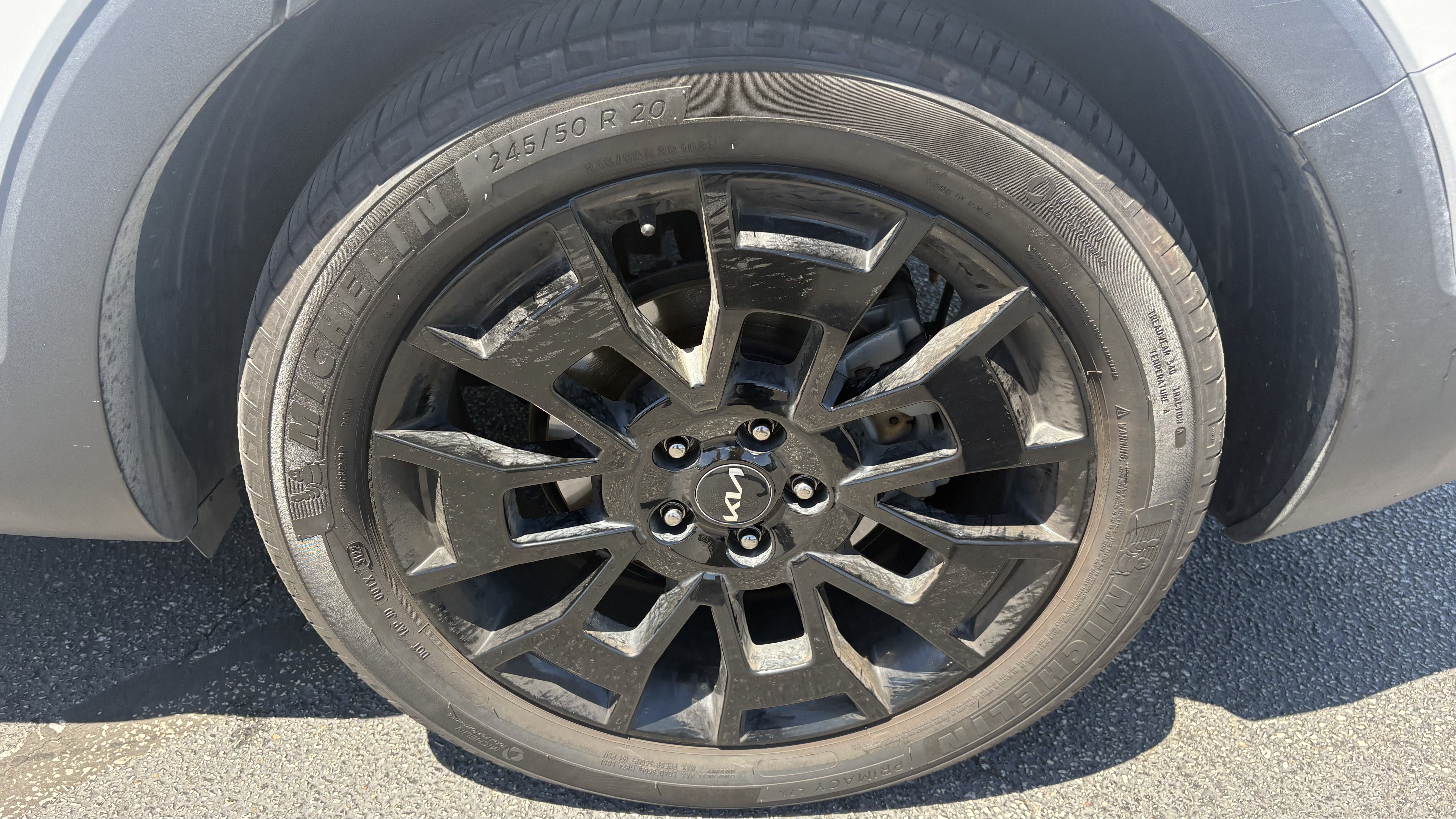 Used 2022 Kia Telluride SX w/ SX Prestige Package AWD/4WD image 13