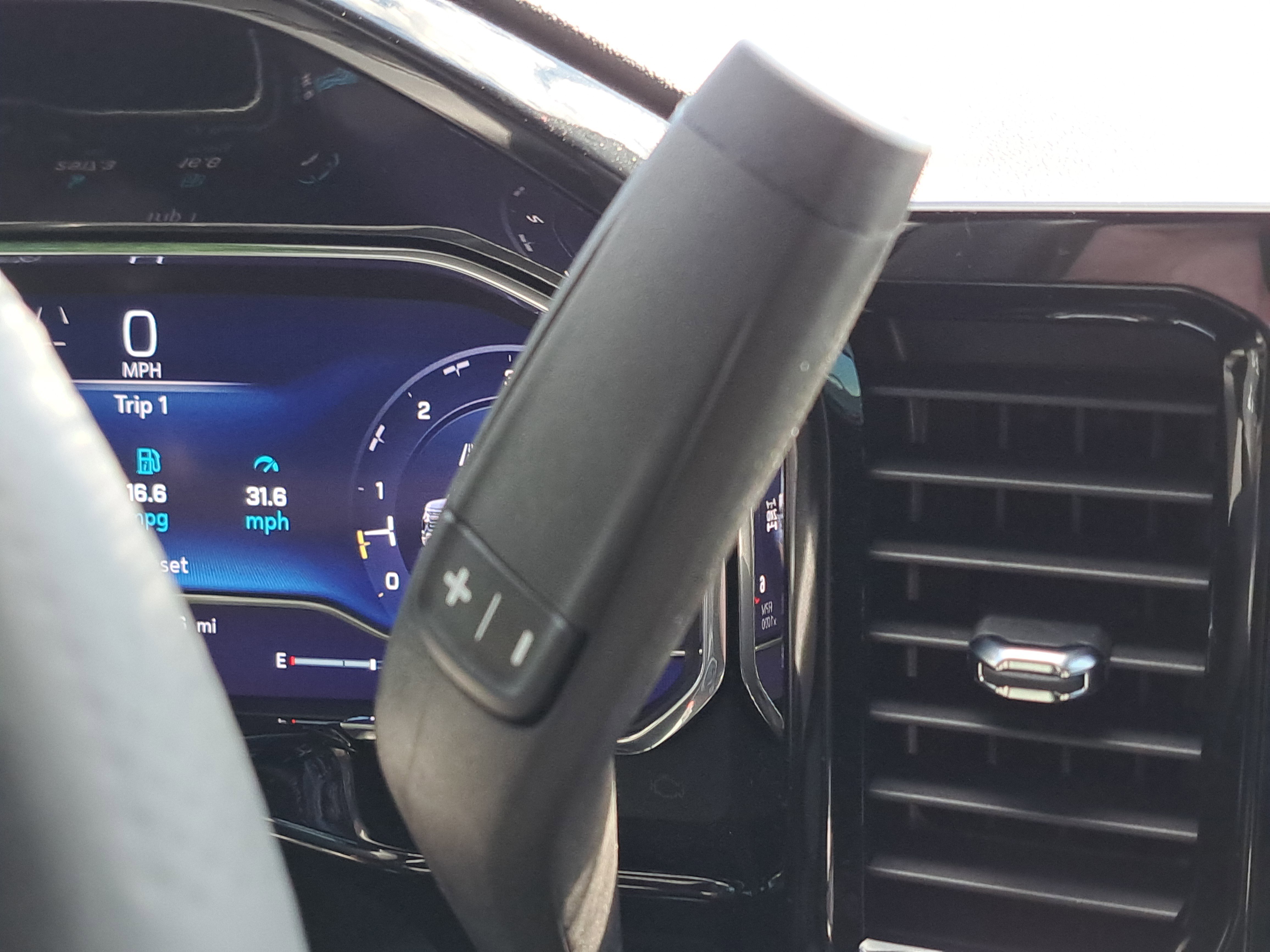 Used 2025 Chevrolet Silverado 1500 LT w/ All Star Edition Plus image 24