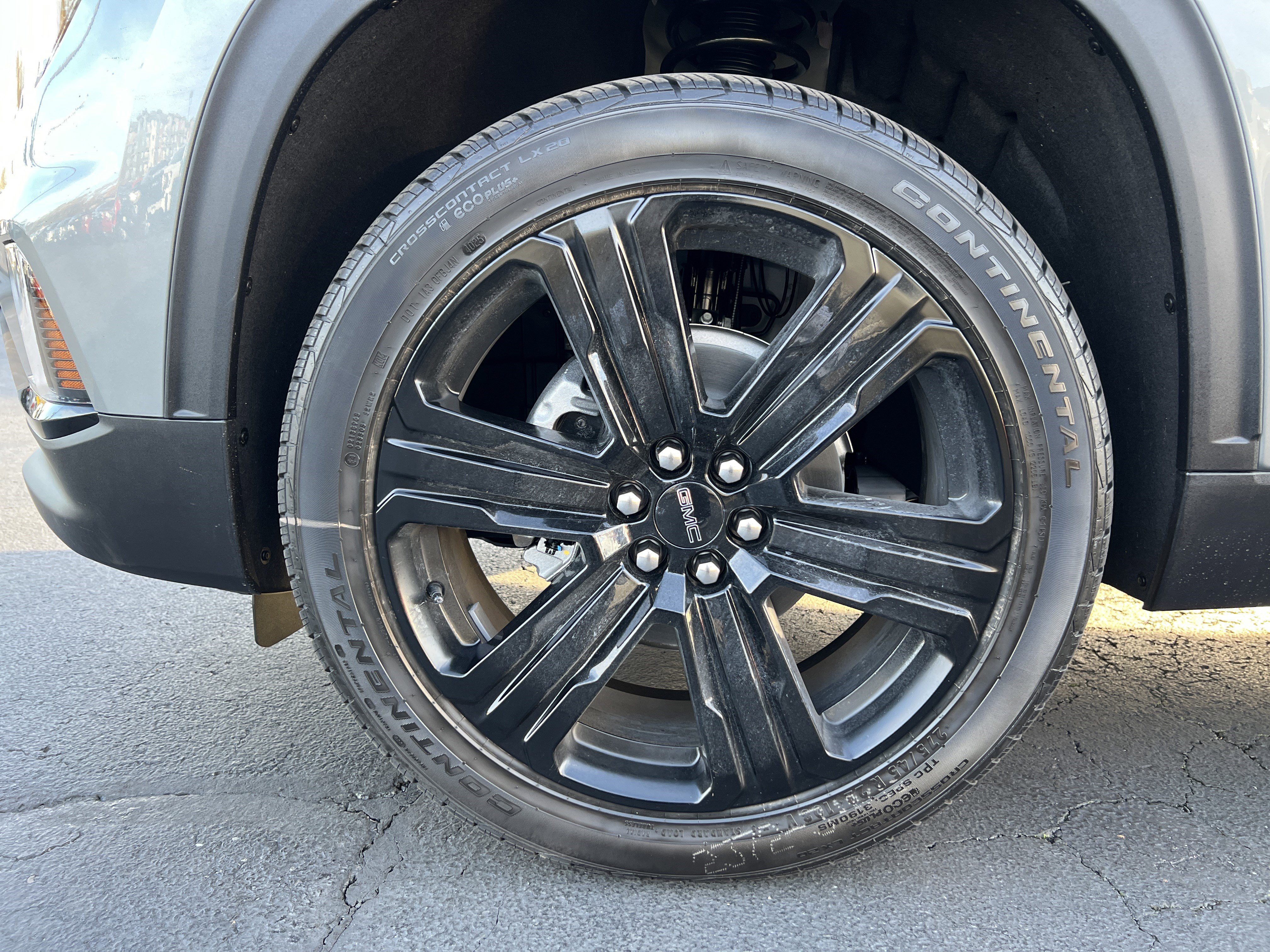 New 2026 GMC Acadia Elevation image 11