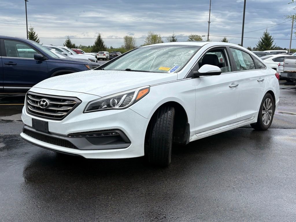Used 2017 Hyundai Sonata Sport w/ Value Edition Package 02 FWD image 3