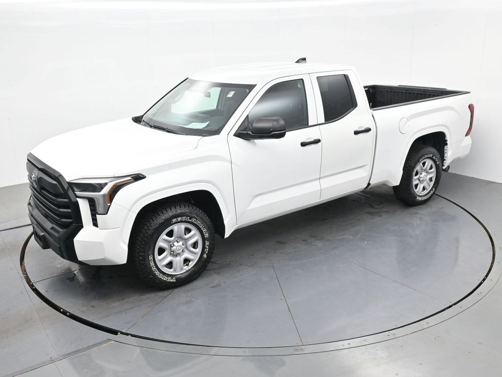 Used 2022 Toyota Tundra SR w/ SR Tow Package RWD image 16