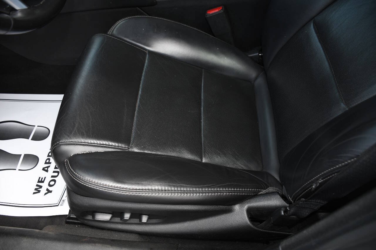 Used 2019 Cadillac XTS Luxury FWD image 13