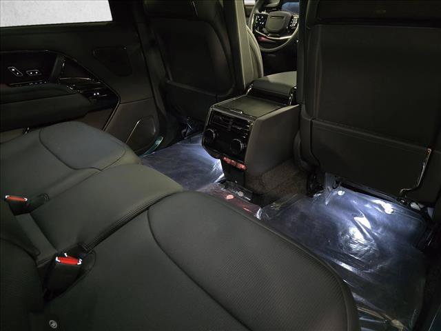 New 2026 Land Rover Range Rover Long Wheel Base SV AWD/4WD image 11