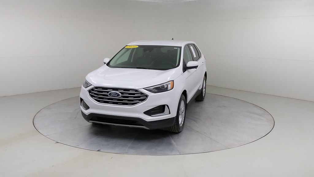 Certified 2022 Ford Edge SEL image 8