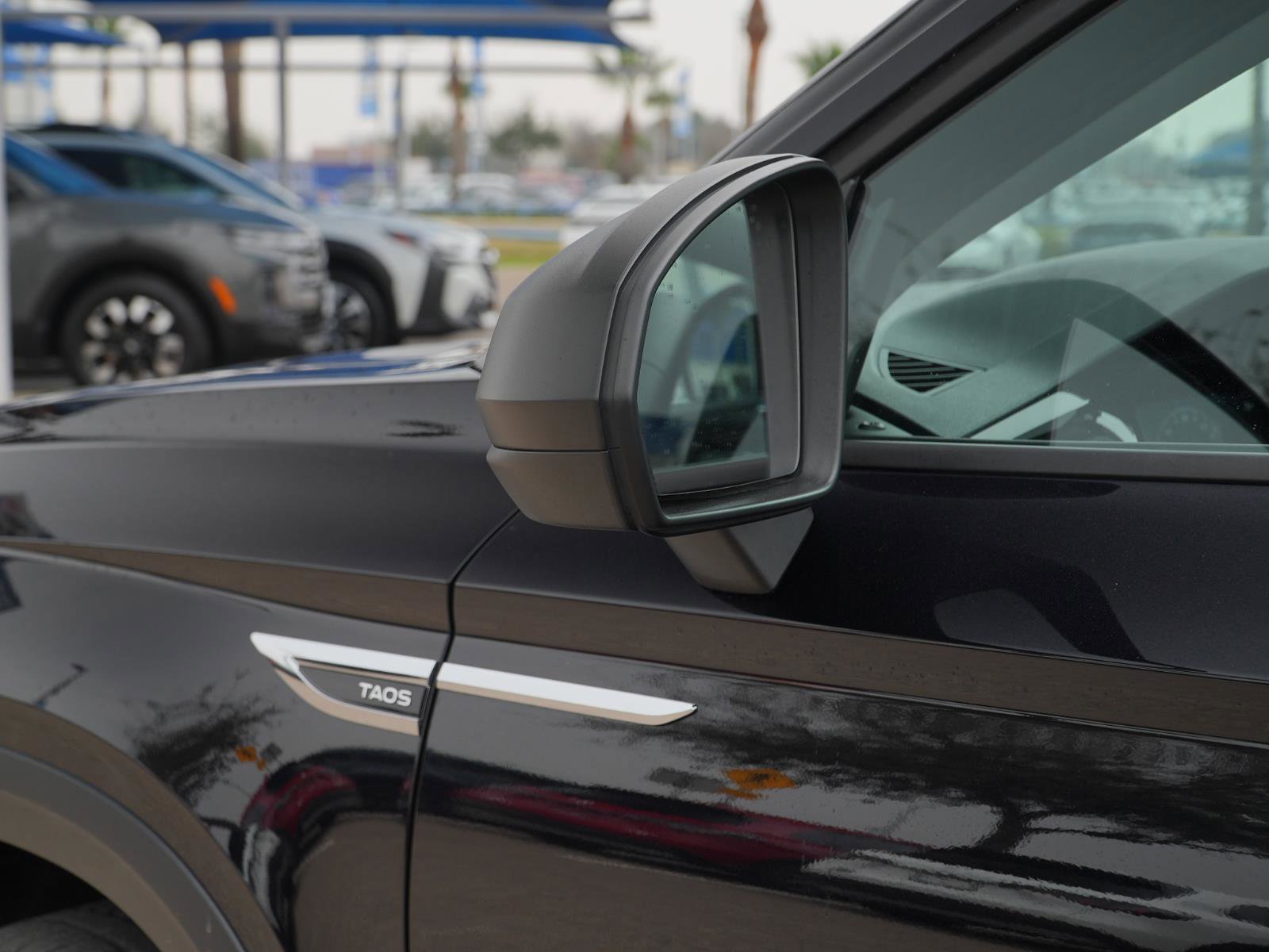 Used 2023 Volkswagen Taos S image 10