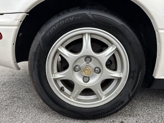 Used 1996 MAZDA MX-5 Miata RWD image 25