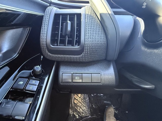 Used 2023 Toyota bZ4X FWD image 16