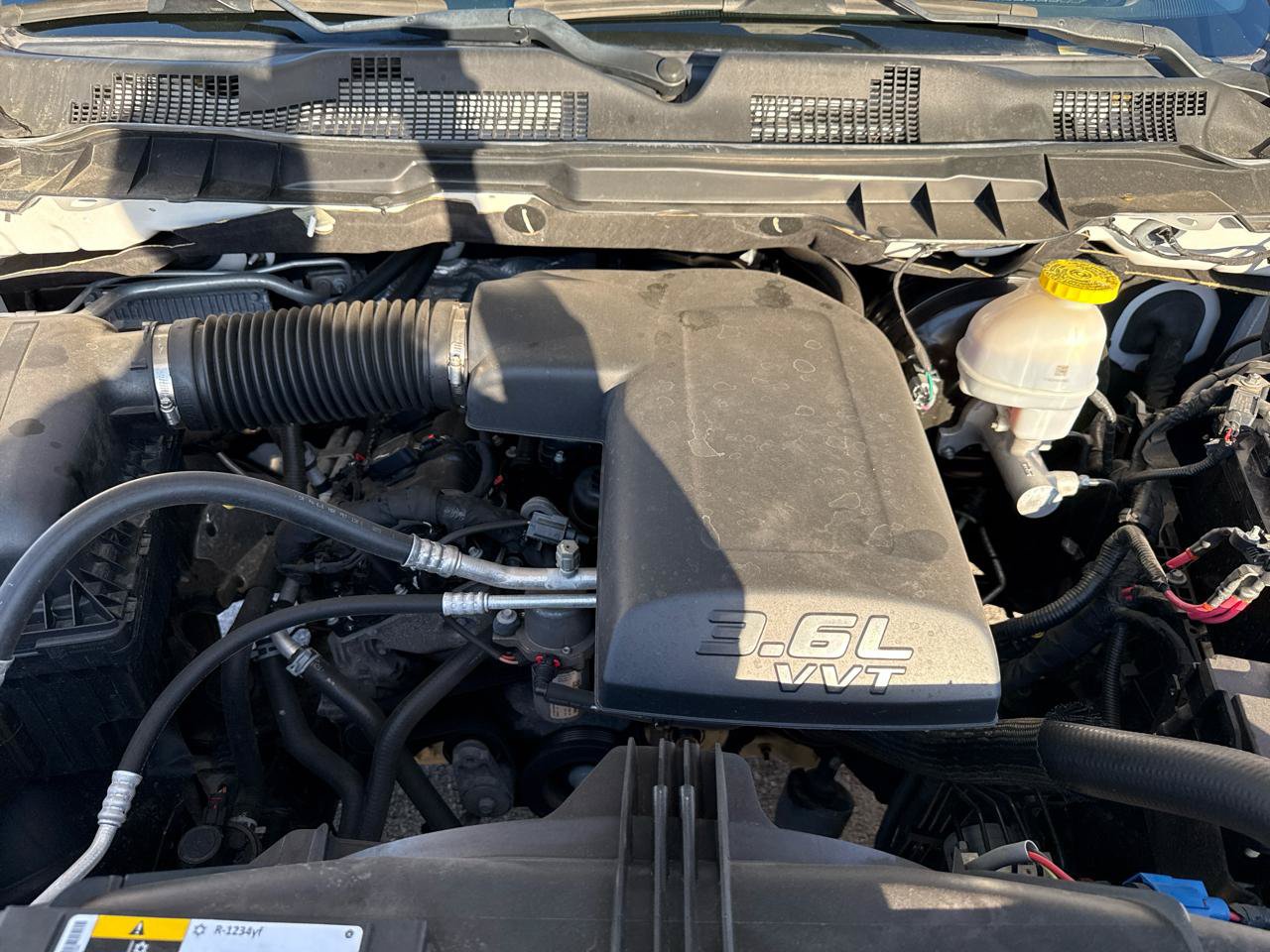 Used 2022 RAM 1500 Classic SLT RWD image 23