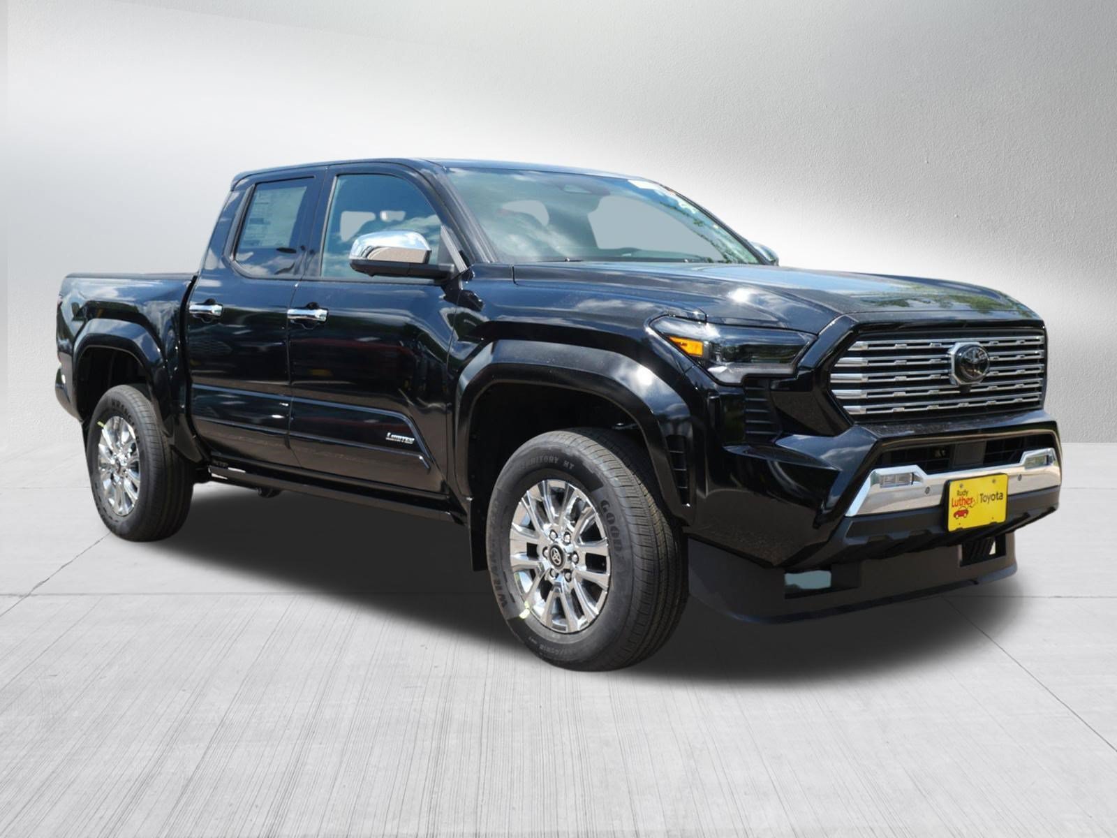 New 2026 Toyota Tacoma Limited AWD/4WD image 2