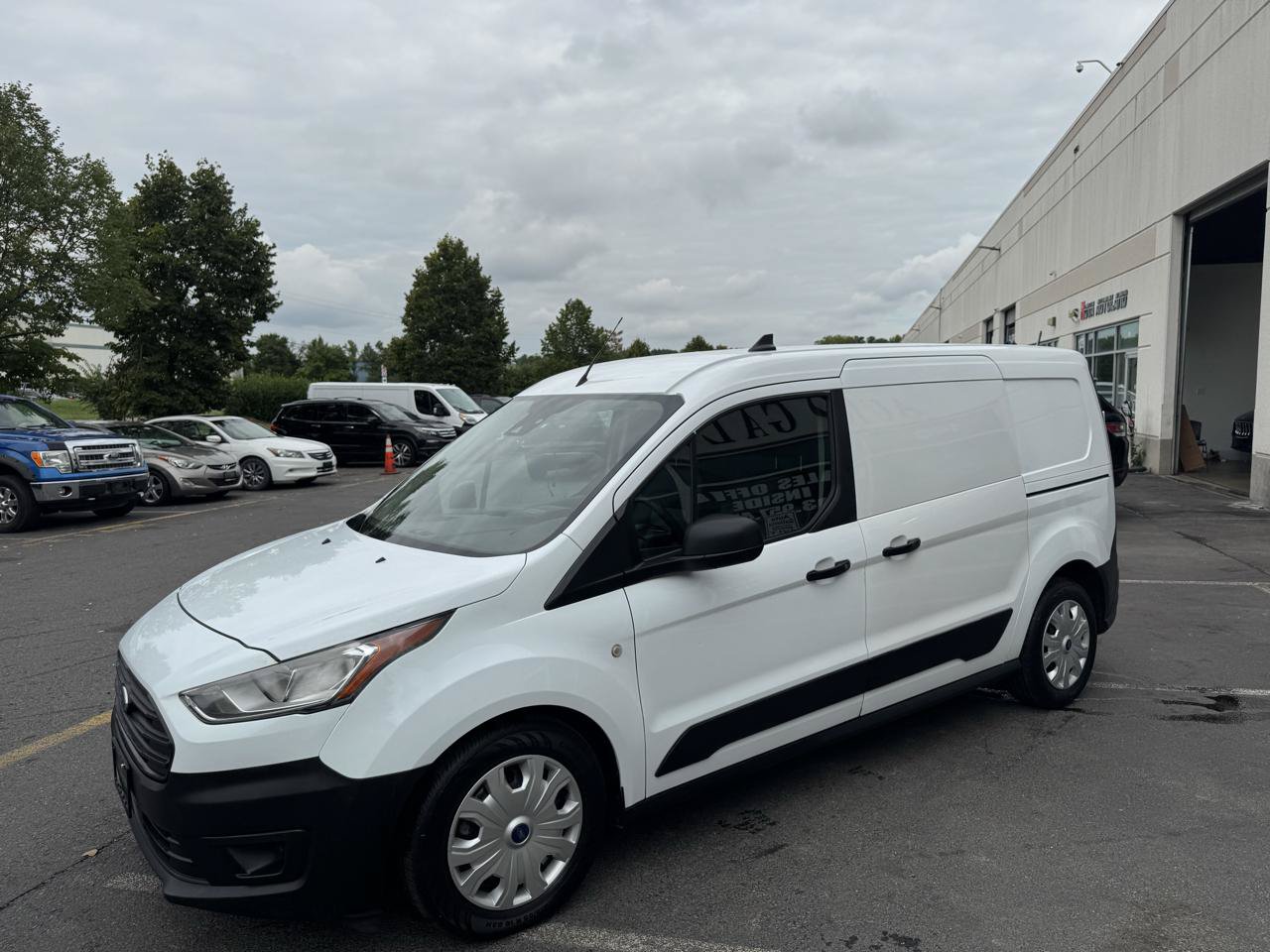 Used 2019 Ford Transit Connect XL FWD image 10