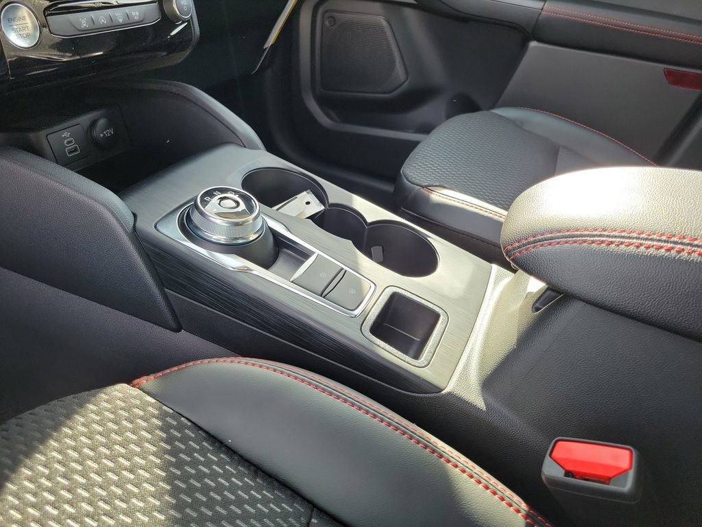 New 2026 Ford Escape ST-Line w/ Tech Pack #1 image 29