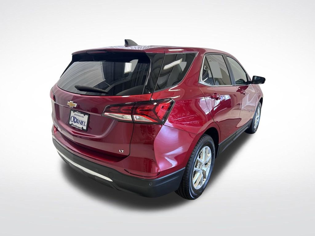 Used 2024 Chevrolet Equinox LT w/ LPO, Floor Liner Package FWD image 31