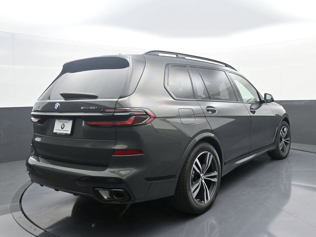 New 2026 BMW X7 xDrive40i w/ M Sport Package AWD/4WD image 7