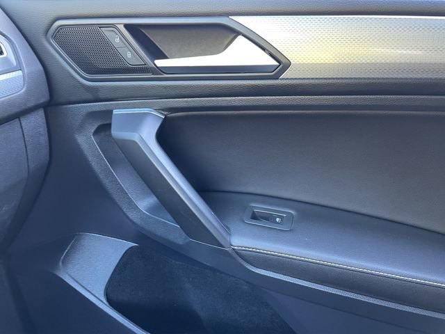 Used 2022 Volkswagen Tiguan S image 14