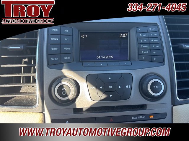 Used 2017 Ford Taurus SE image 34