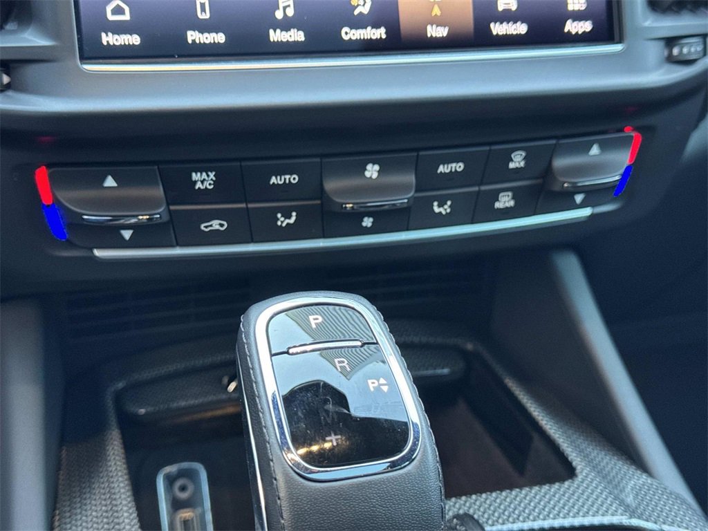 Used 2023 Maserati Levante GT image 24