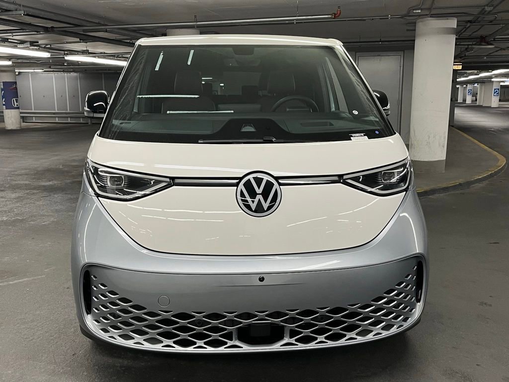 New 2025 Volkswagen ID. Buzz Pro S Plus image 32