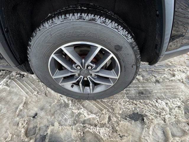 Used 2019 Jeep Grand Cherokee Limited image 54