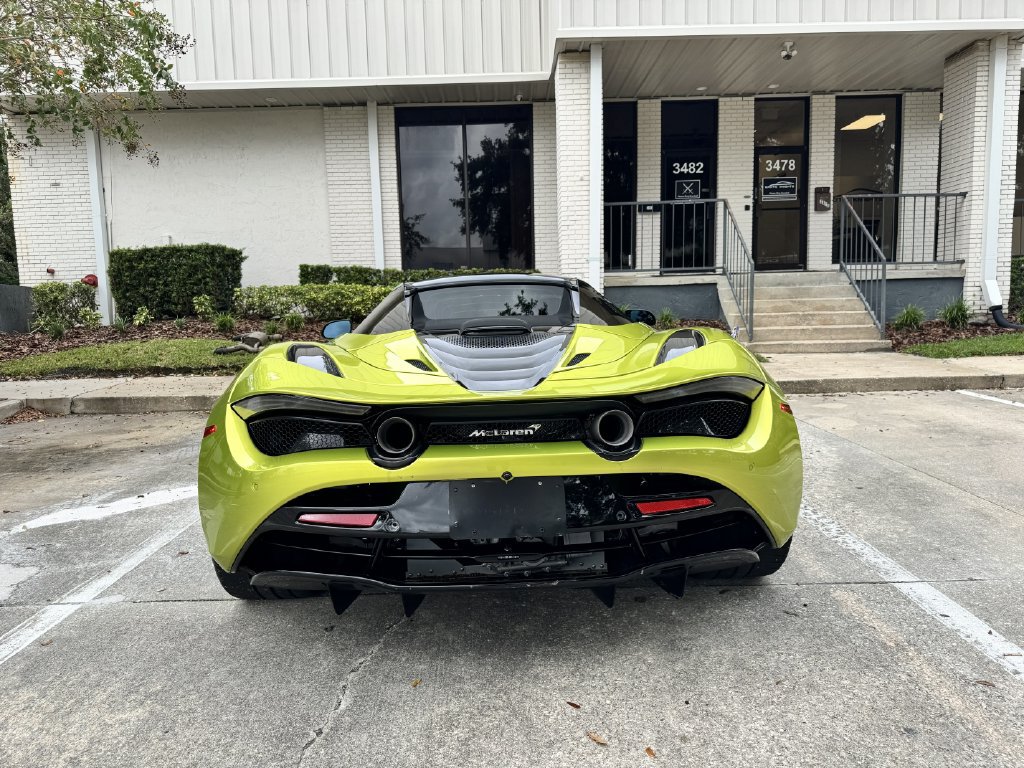 Used 2022 McLaren 720S Performance RWD image 7
