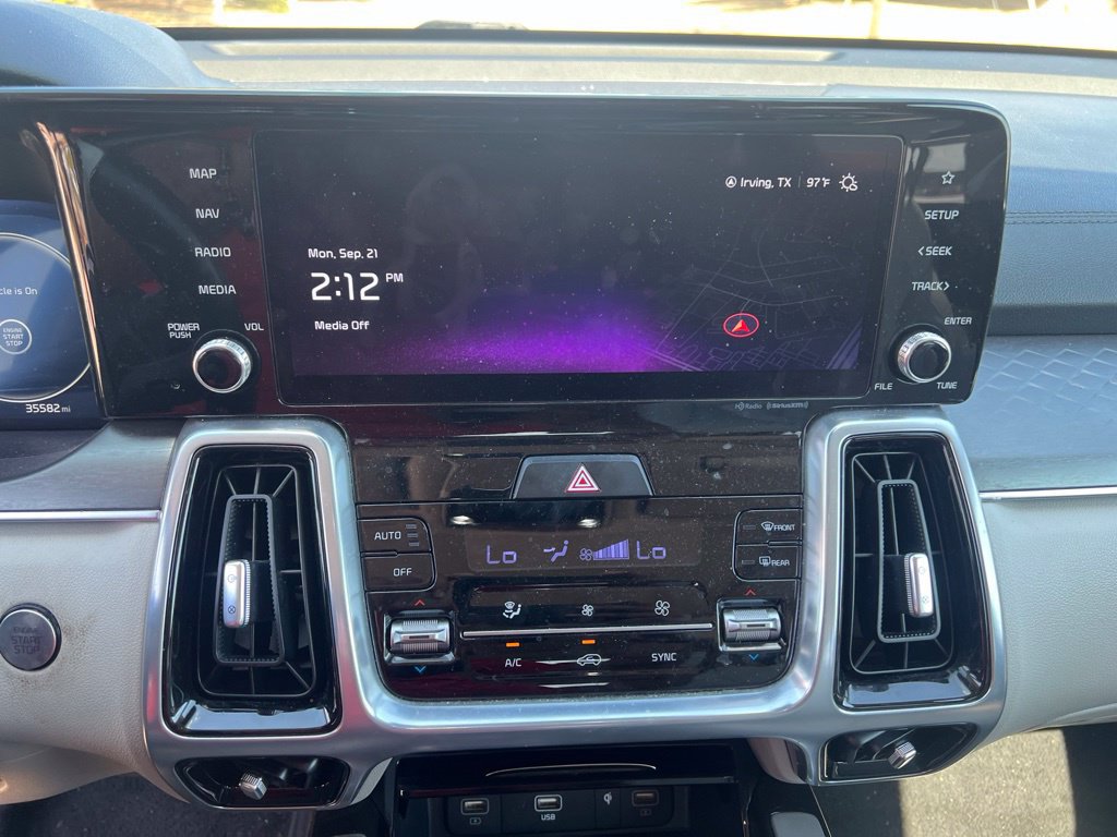 Used 2023 Kia Sorento SX FWD image 4