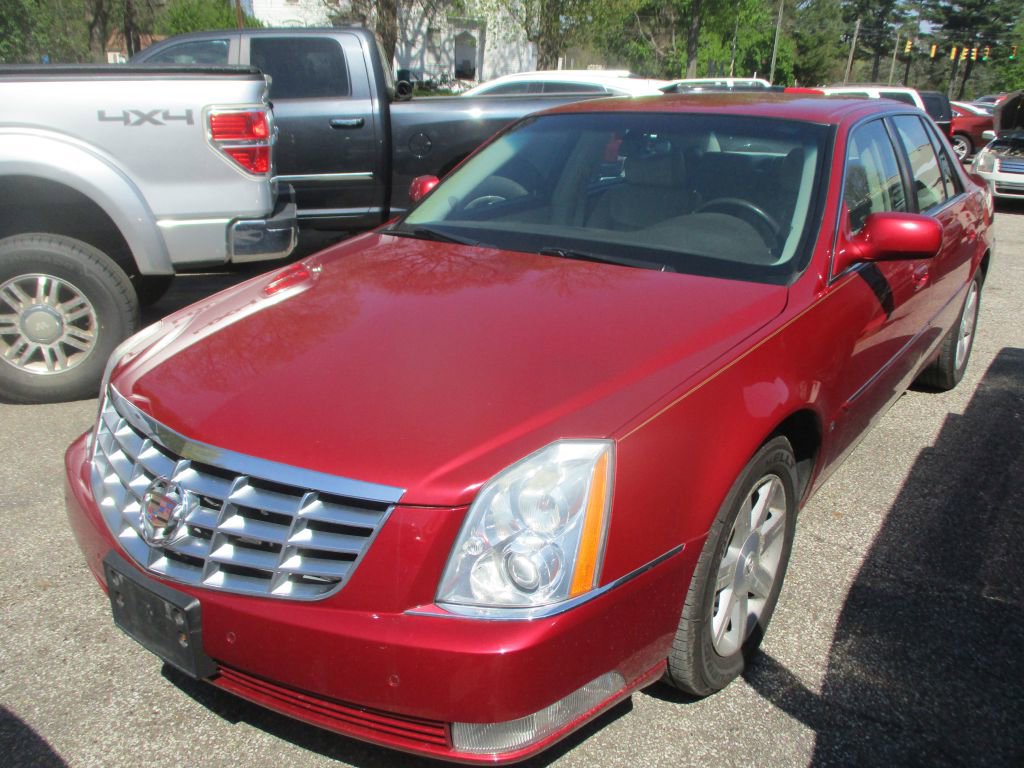 Used 2007 Cadillac DTS Luxury I FWD image 1
