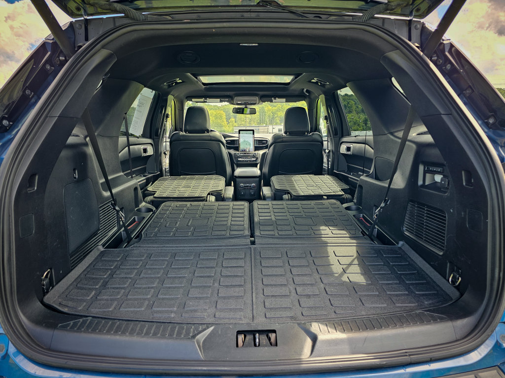 Used 2020 Ford Explorer ST w/ ST Street Pack AWD/4WD image 43