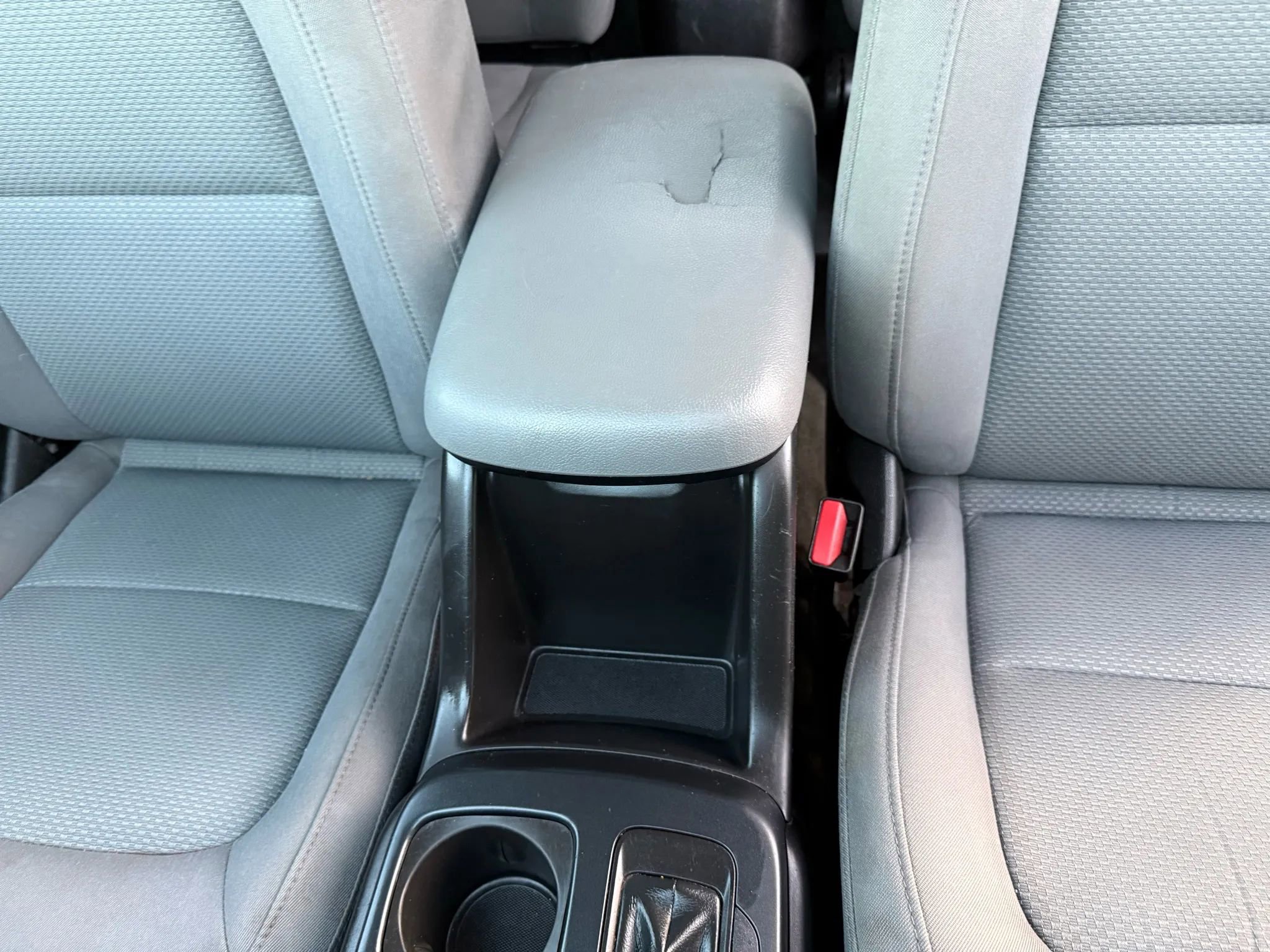 Used 2016 Chevrolet Colorado W/T image 36