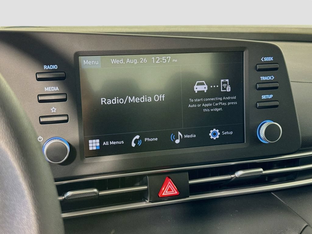 New 2026 Hyundai Elantra SE FWD image 21