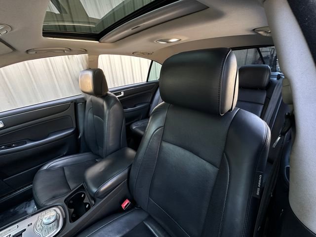 Used 2013 Hyundai Genesis 3.8 w/ Technology Pkg image 11